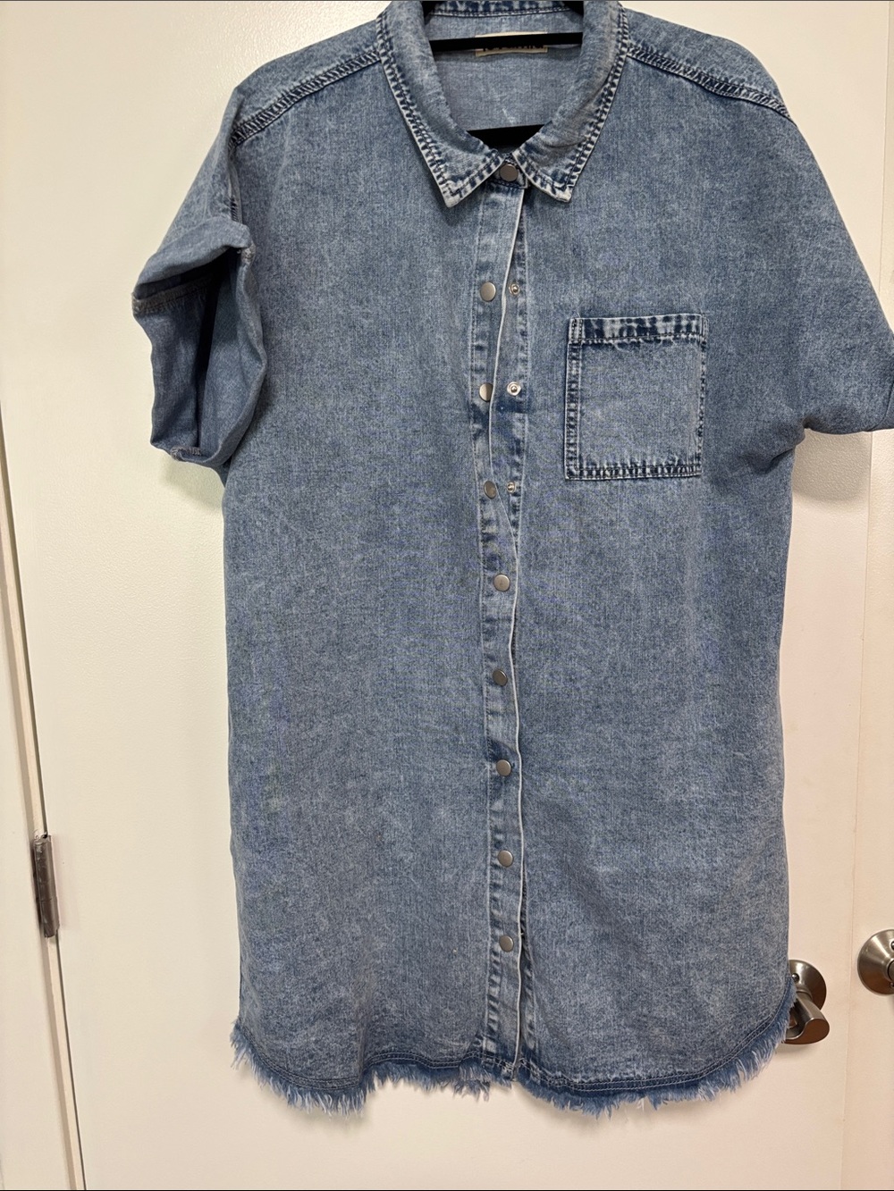 Luvamia Women'sLight Blue Denim Short-Sleeve Button-Down Shirt / Beach Cover Up